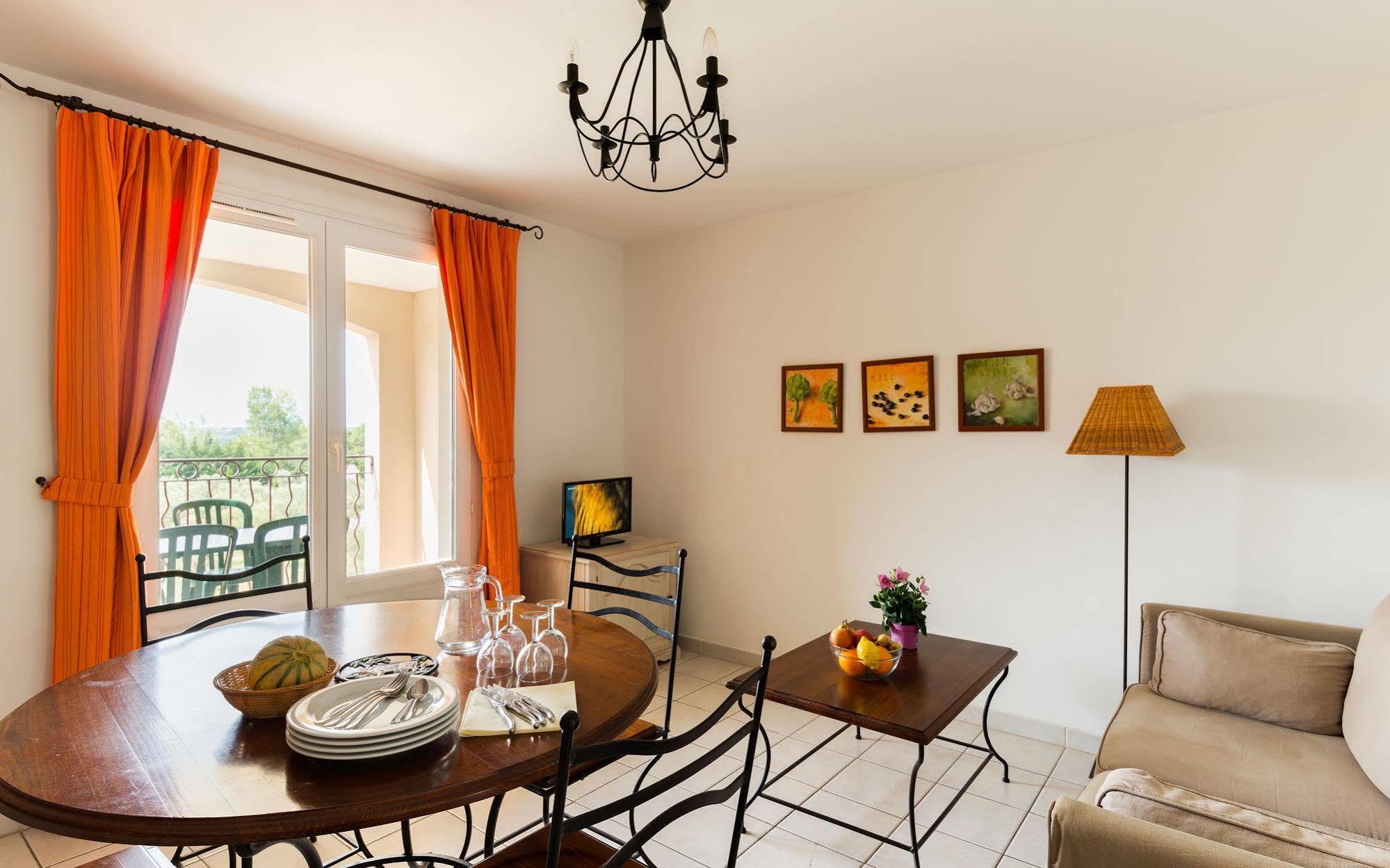 Lagrange Vacances Le Domaine De Bourgeac 파라두 외부 사진